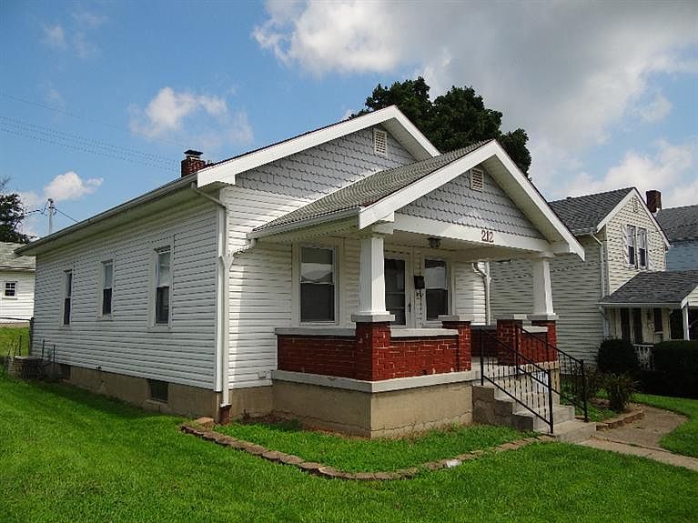 1st image of 212 Warwick Ave