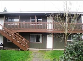 536 S 42nd St APT B, Springfield, OR 97478