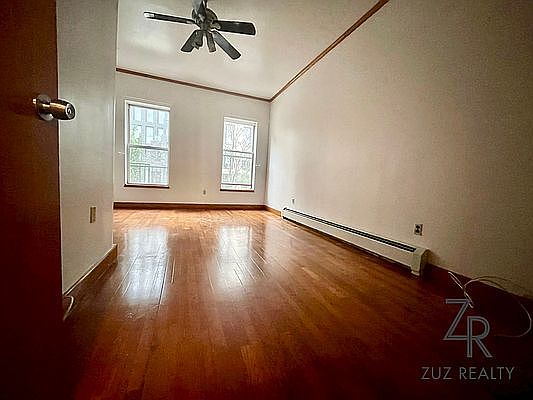 1st image of 499 Lincoln Pl #8