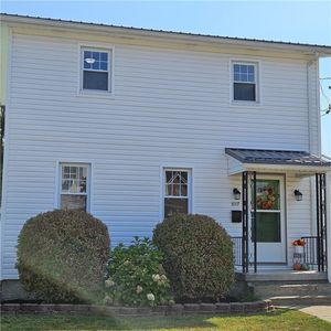 1017 Sycamore St, Connellsville, PA, 15425