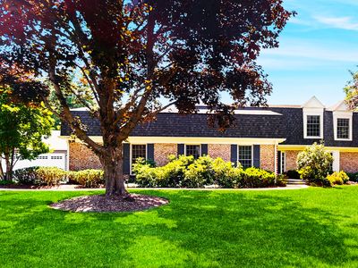 81 Shawford Way, Lake Forest, IL, 60045