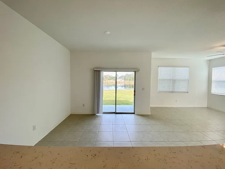 6246 Shiner St — Photo 17
