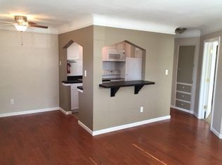 3902 Devon Rd APT 6, Royal Oak, MI 48073