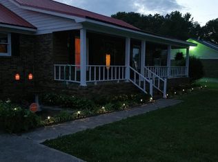 1560 Carter Grove Rd, Hazel Green, AL 35750