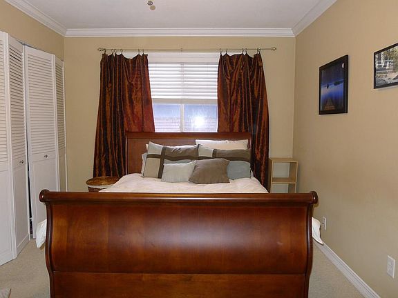 5th image of 2706 Humboldt Ave S APT 304