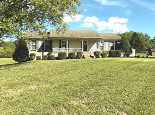 356 Lee Rd, Cottontown, TN 37048