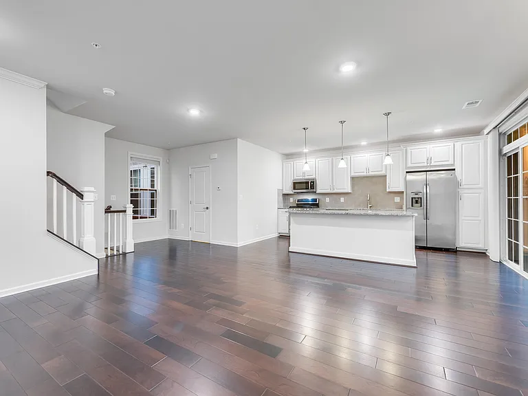 23290 Milltown Knoll Sq #118 — Photo 5