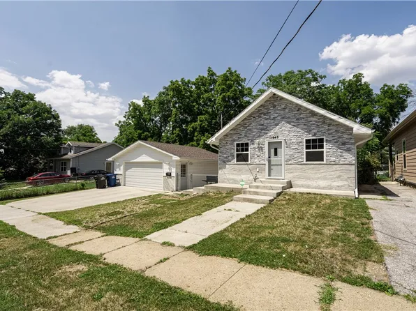 1949 Francis Ave, Des Moines, IA 50314