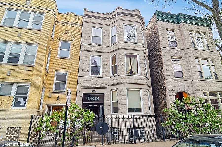 1st image of 1303 N Artesian Ave #2