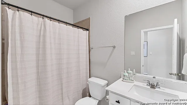 731 Myrtle Path — Photo 32