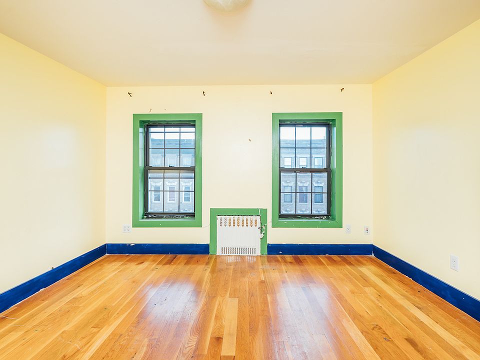 1st image of 243 Irving Ave #3E