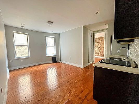 1st image of 400 W 128th St APT 24A