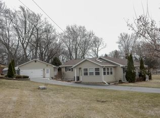 4811 330th Ave, Burlington, WI 53105
