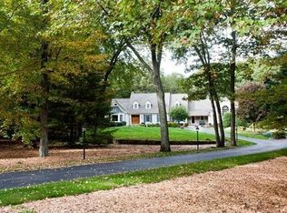 17 Presidential Dr, Southborough, MA 01772