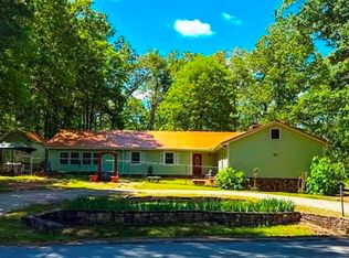50 Cherokee Rd, Cherokee Village, AR 72529