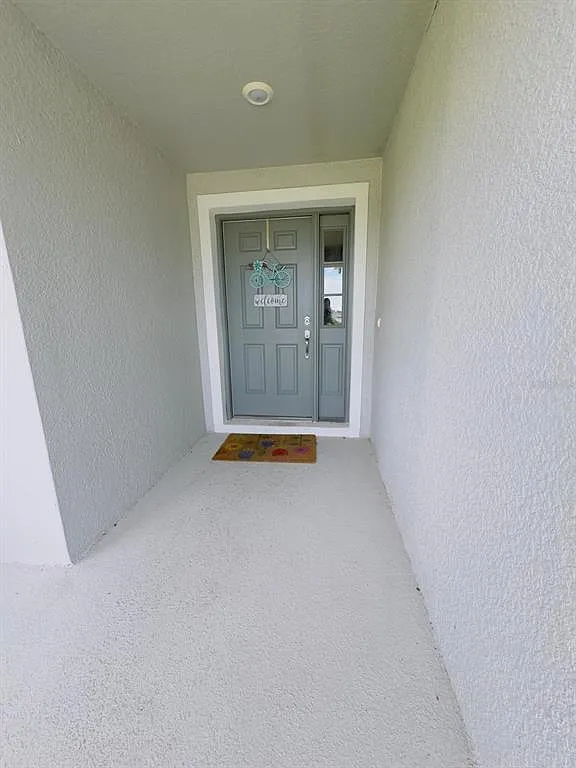4 bed, 2.0 bath, 1825 sqft, $2,499 — Photo 2