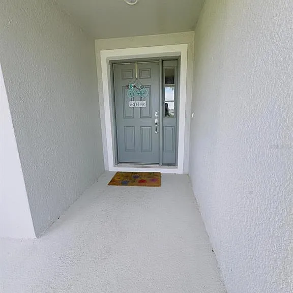 5436 Geneva Way — Photo 2