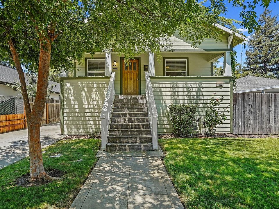 1st image of 1620 48th St
