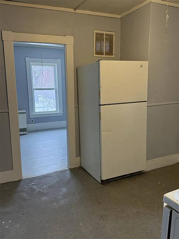 2 bed, $850 — Photo 3