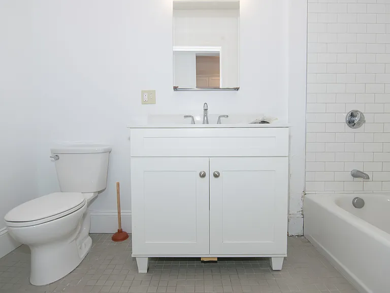 4 Gardner St #10 — Photo 21