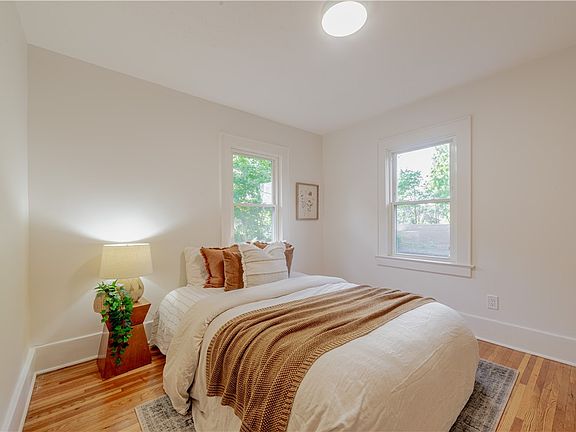 3rd image of 312 Brooks Ave