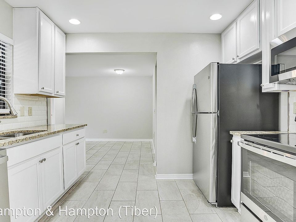1st image of 1200 S Seagate Dr