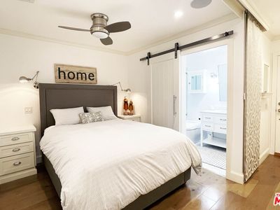 828 5th St Unit 5, Santa Monica, CA, 90403