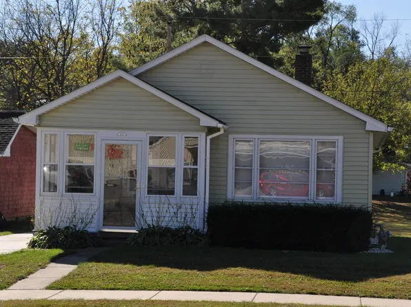 204 East Madison Street, Spring Green, WI 53588