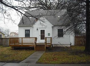 1627 3rd St SW, Cedar Rapids, IA 52404