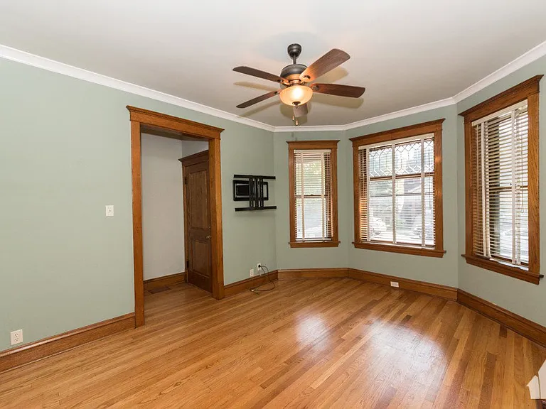 3710 N Damen Ave #1 — Photo 8