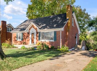 1945 Vicksburg Rd, Lexington, KY 40504