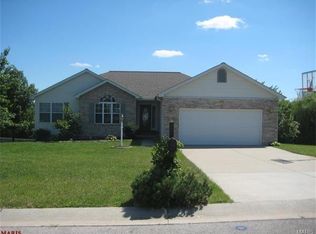 416 Olive St, New Haven, MO 63068