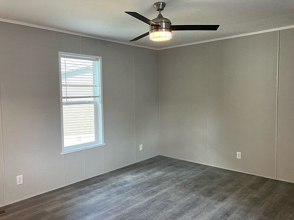 5th image of 849 Henderson Ave Box 31