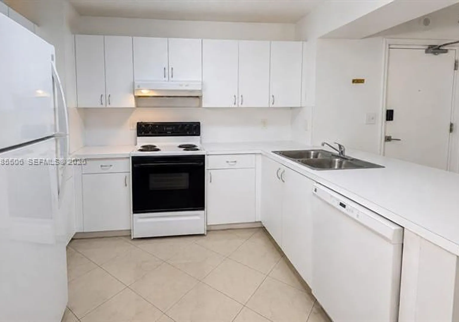 104 SW 9th St cu-1403, Miami, FL 33130 — Photo 1