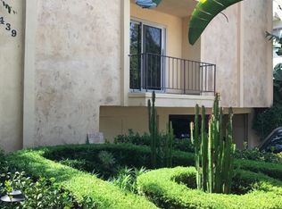 1439 S Bundy Dr APT 8, Los Angeles, CA 90025