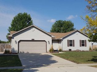 405 Rosewood, Saint Joseph, IL