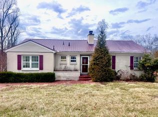 2209 S Inwood Dr, Huntington, WV 25701