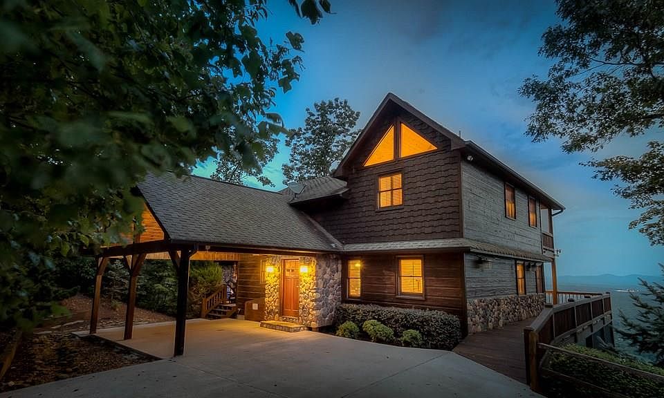 1st image of 173 Sunrock Mountain Trl