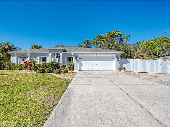 4th image of 2613 Badger Ln