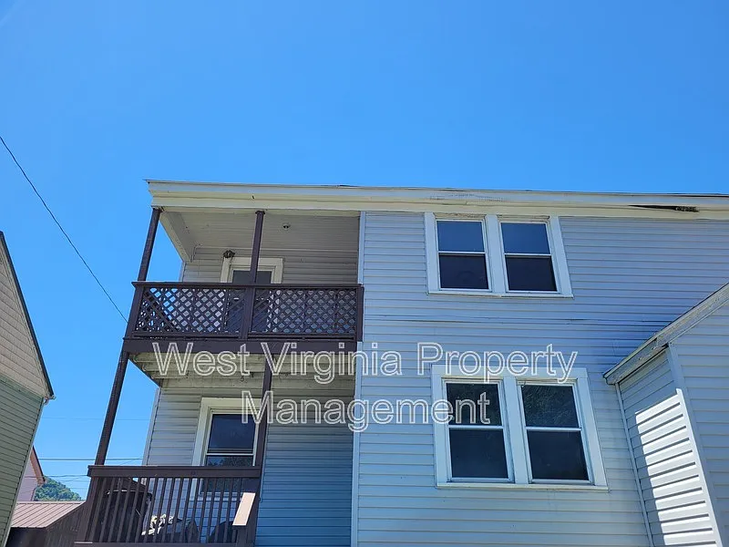 1 bed, 1.0 bath, $550 — Photo 3