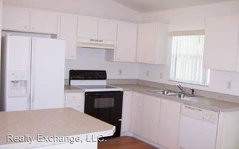 2nd image of 62 Rockefeller Dr