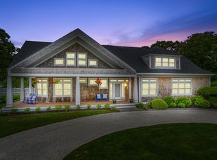 434 Menauhant Rd, East Falmouth, MA 02536