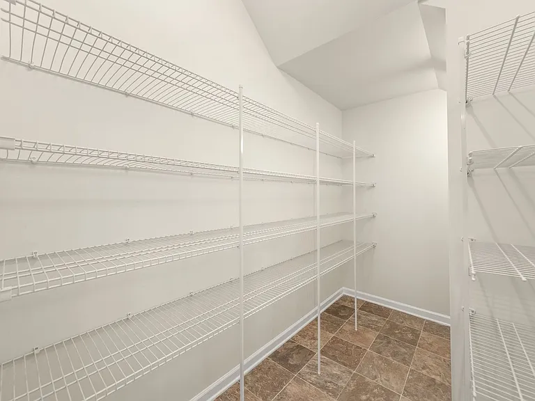9517 Harvard Oak Ct — Photo 13