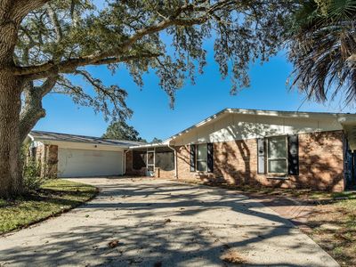 34 Magnolia Ave, Shalimar, FL, 32579