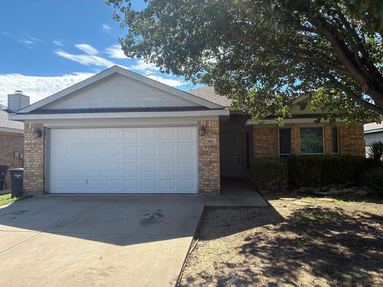 3 bed, 1444 sqft, $1,800 — Photo 1