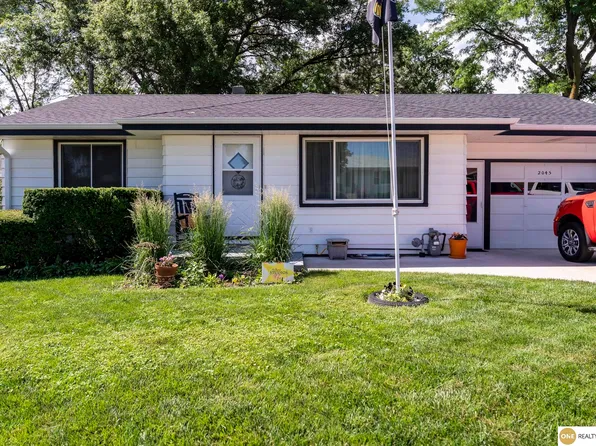 2045 Wright St, Blair, NE 68008