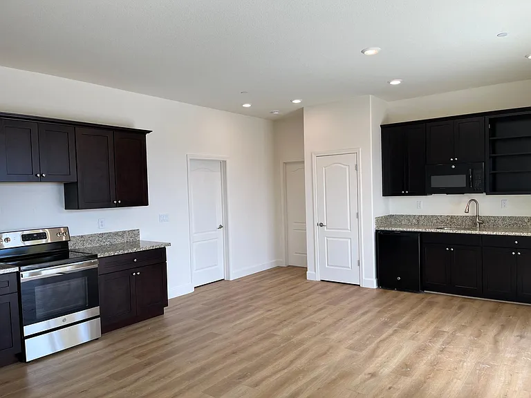 3355 Barolo Ct — Photo 6