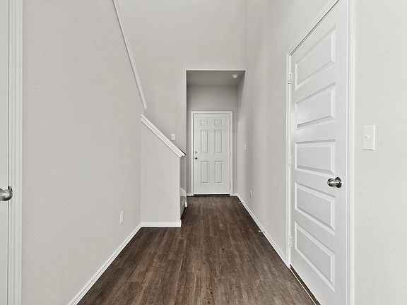 4th image of 2422 Applewhite Meadows