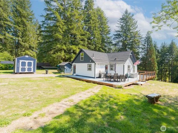 109 Finn Hall Road, Woodland, WA 98674