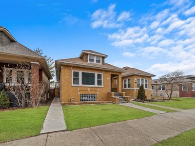 3012 N Knox Ave, Chicago, IL, 60641